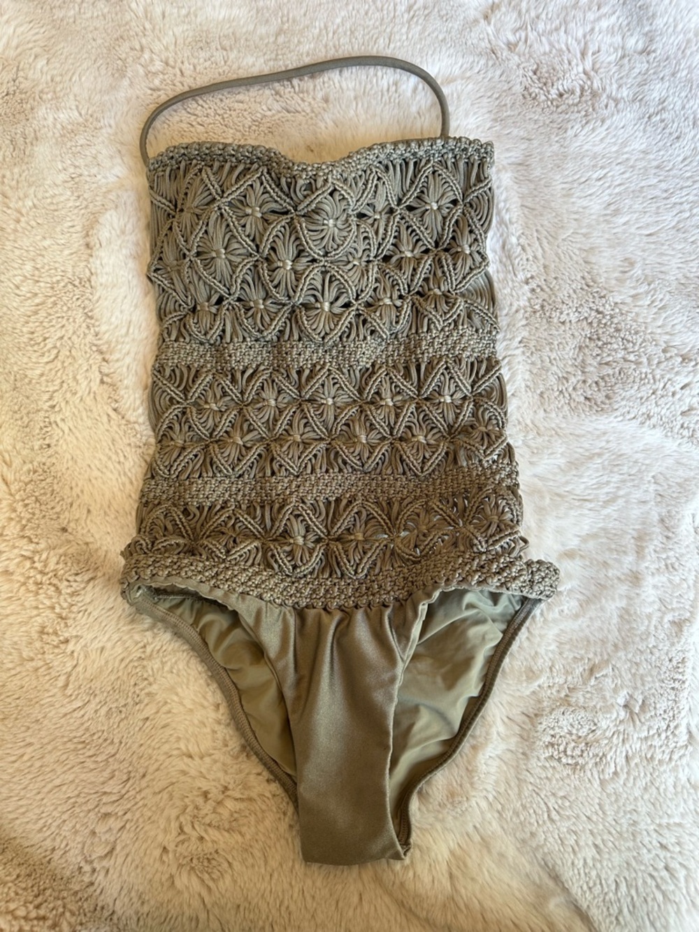 VIX Paula Hermanny Macrame Crochet One- Piece Swimsuit. Size: Medium - Picture 8 of 16